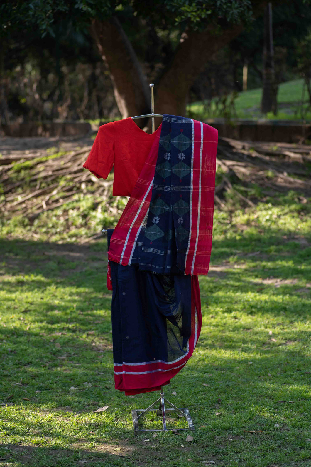 Saanjh Blue Fulia Cotton Saree